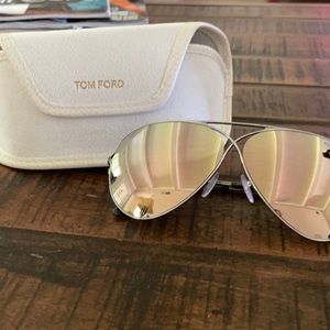 Authentic Tom Ford aviator sunglasses + Case